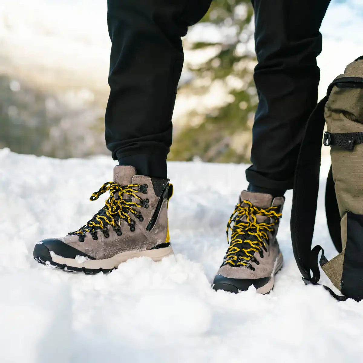 Women's Arctic 600 Side-Zip 7 Driftwood/Yellow 200G - Image 7