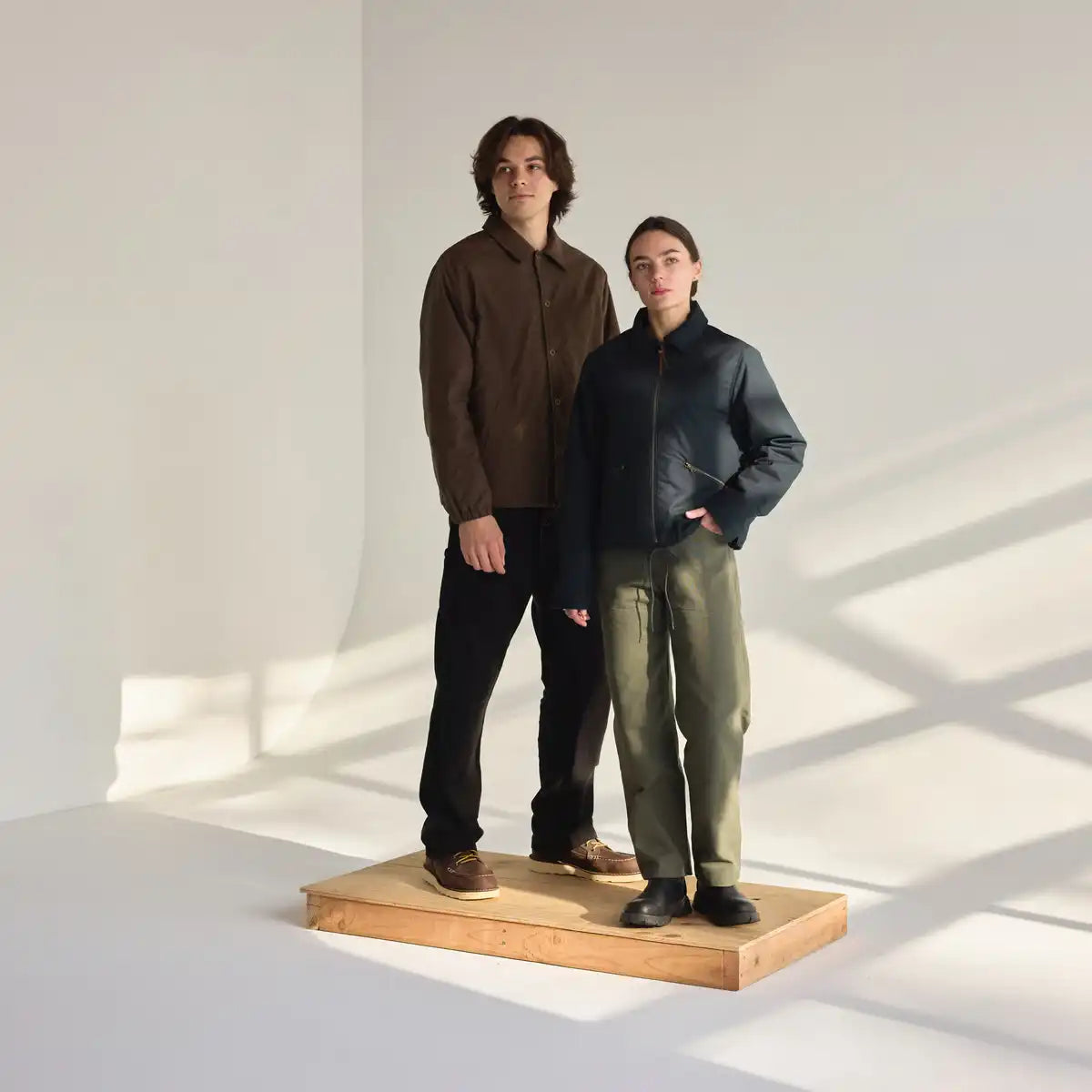 Women's Waxed Primaloft Coaches Jacket Navy - Image 5
